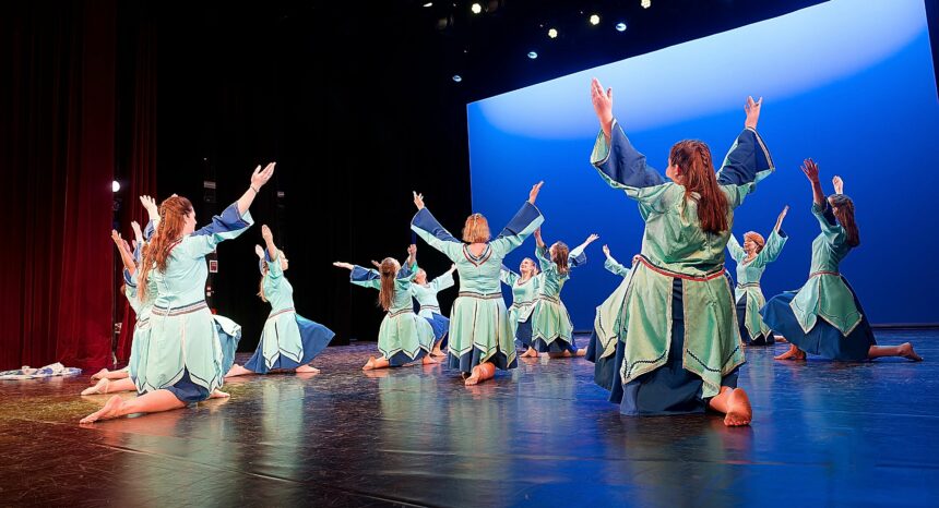 Danses israéliennes